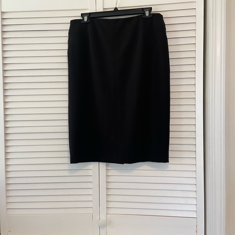 White House Black Market Classic Black Pencil Skirt Woman’s Size 10
